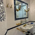 Honor Extravagance Apartment Linz